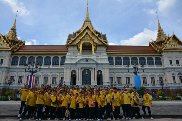 โรงเรียนปรีชานุศาสน์